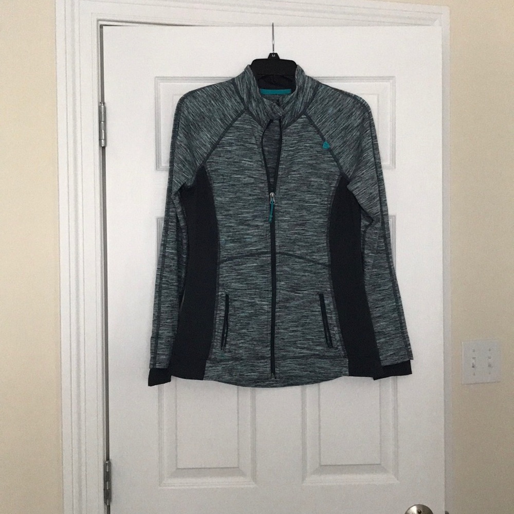 Matching running jacket and ankle length pants.
